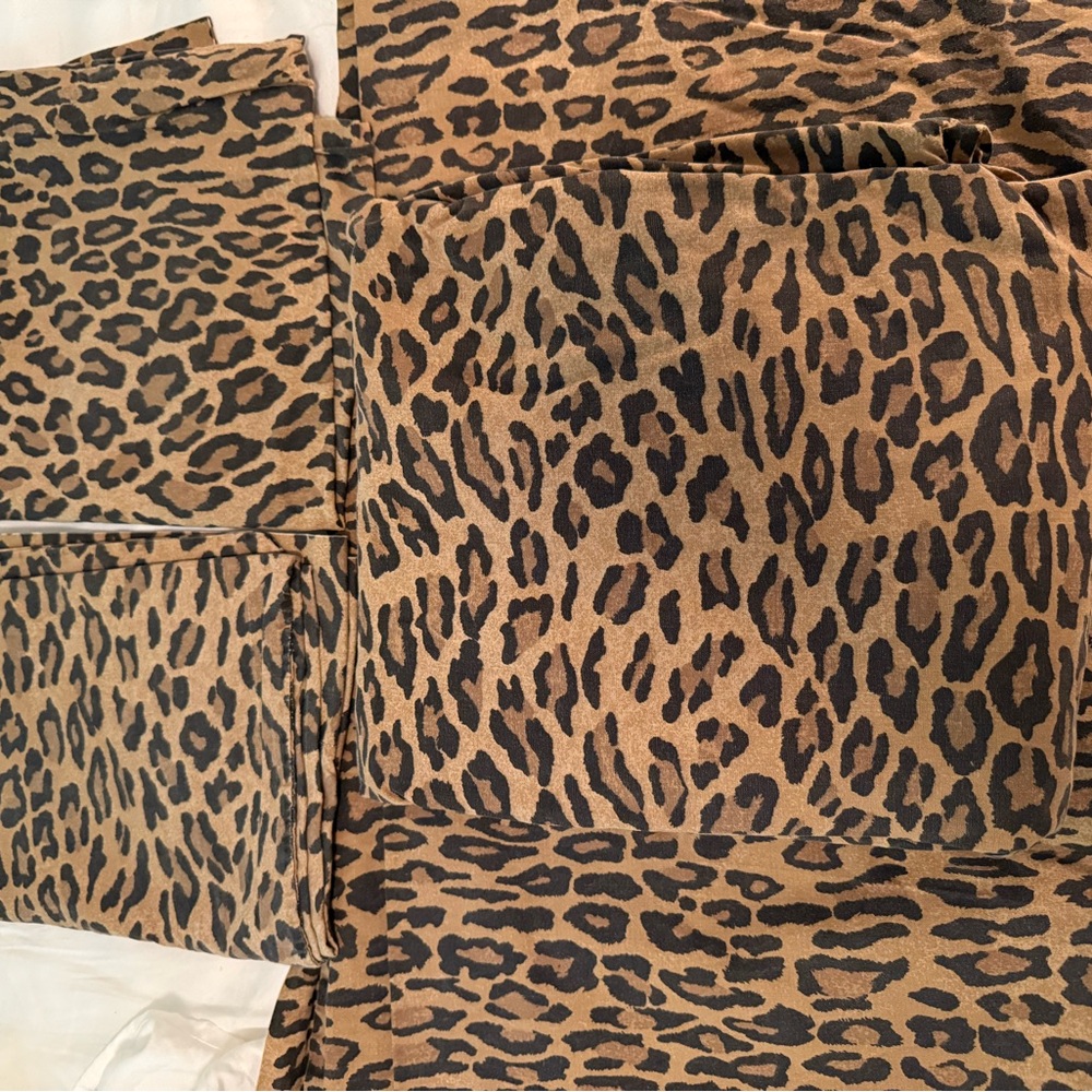 Ralph Lauren Queen Leopard sheet set